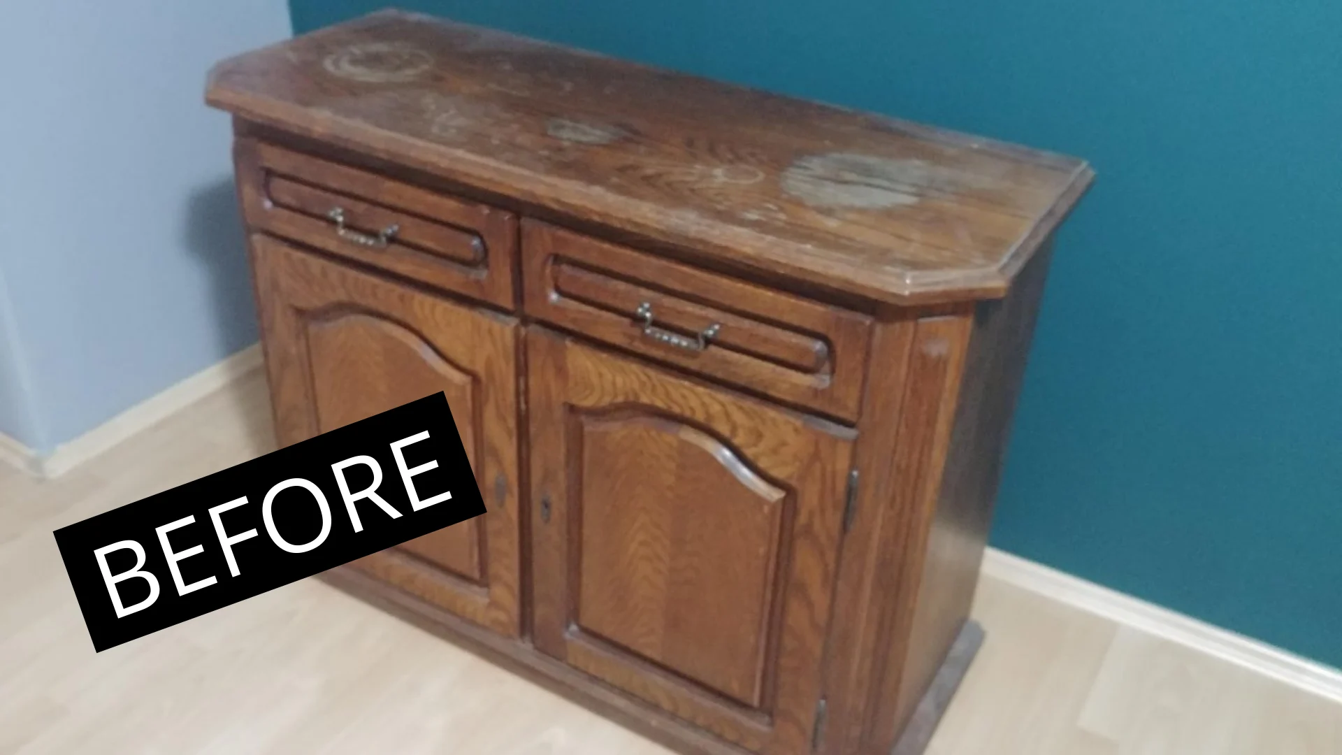 Renovace nábytku křídovými barvami – video návod – ukázka 2